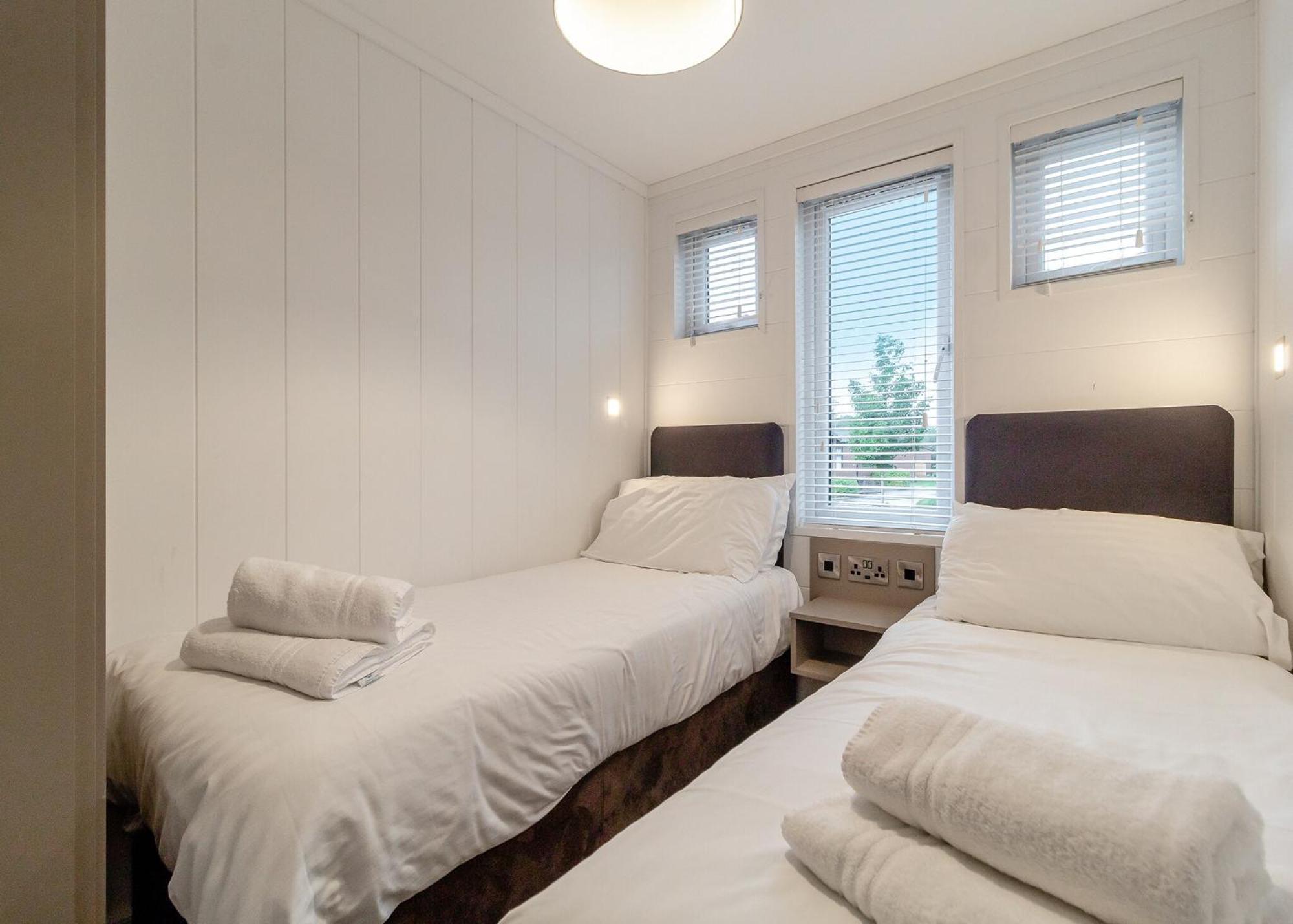 Norfolk Woods Resort And Spa Narborough  Екстер'єр фото