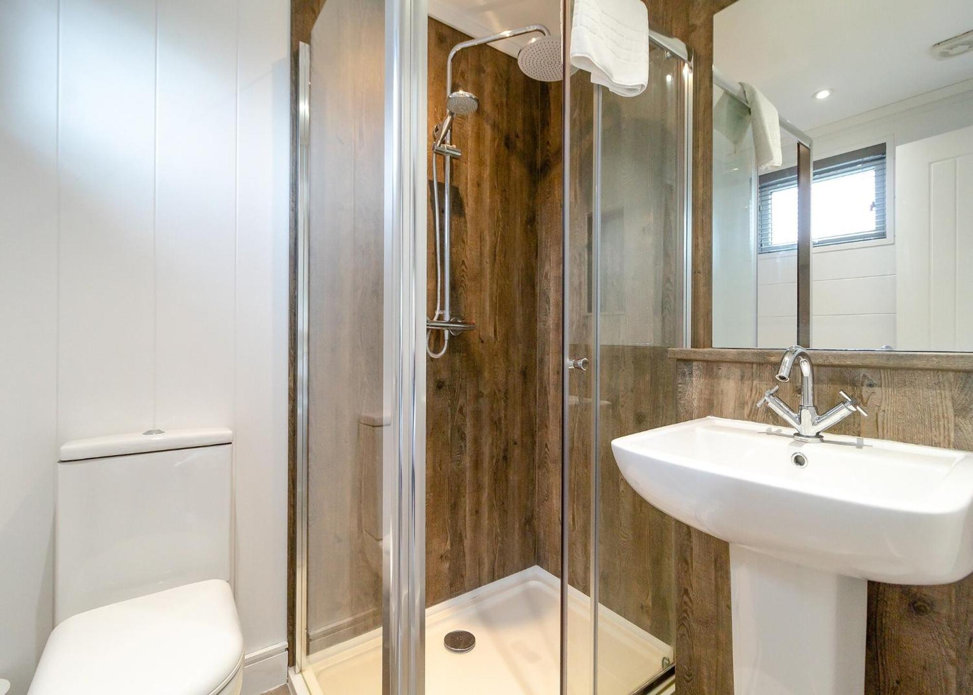 Norfolk Woods Resort And Spa Narborough  Екстер'єр фото