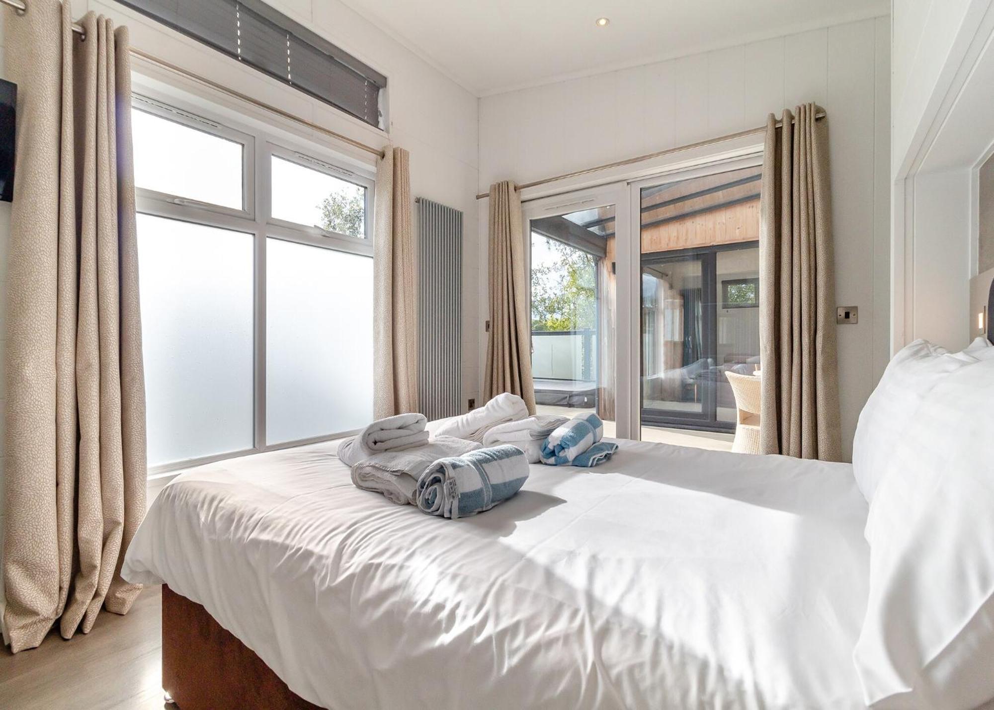 Norfolk Woods Resort And Spa Narborough  Екстер'єр фото